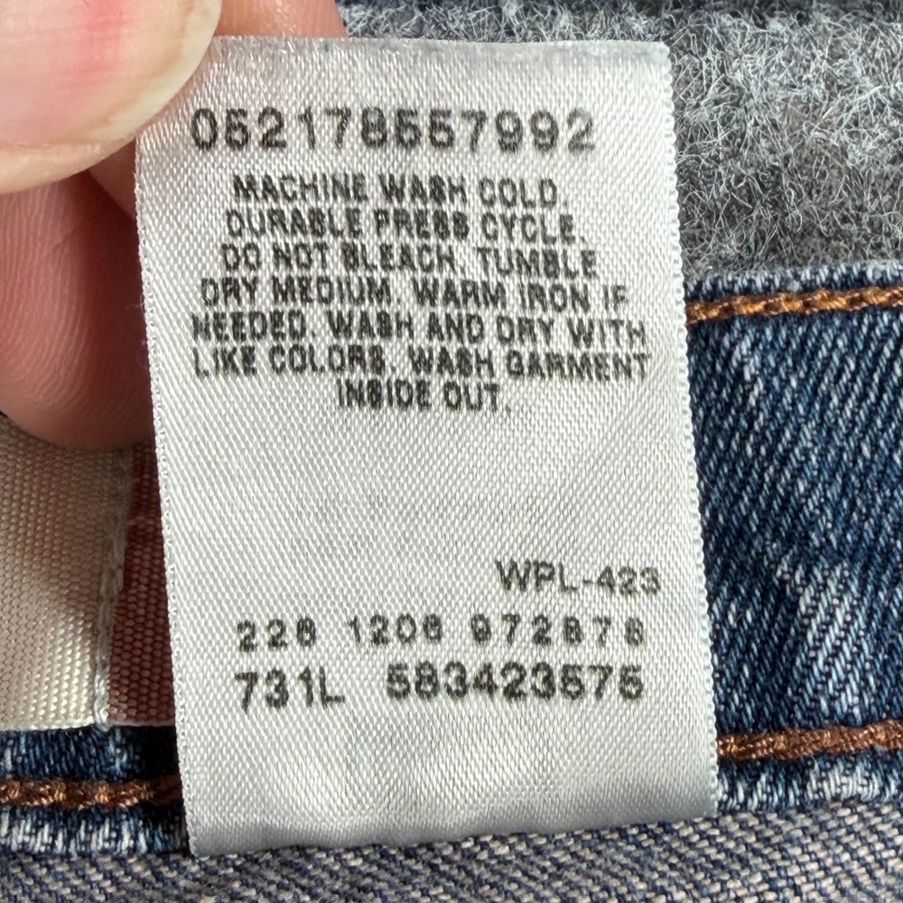 Levis 515 Capri Jeans Women 8 Blue Denim Cotton Mid Rise Straight Leg Cuffed Hem - Picture 15 of 16